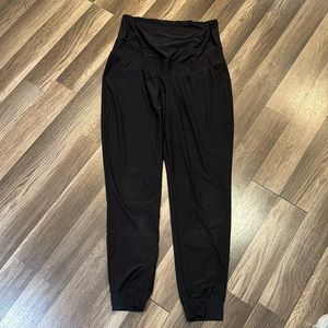 Maurice’s Maternity Joggers Small